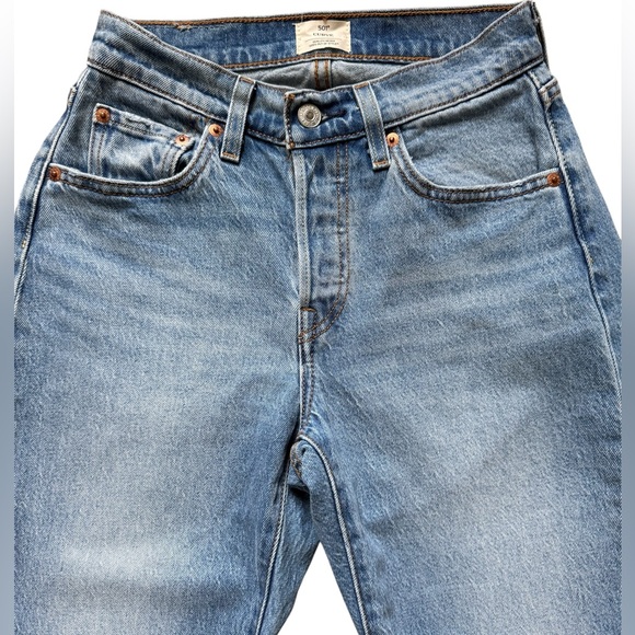 Levi’s 501 Curve High Rise straight Jeans in Lucid Dream Blue 24/30 - Picture 4 of 10